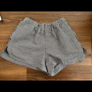 Brandy Melville shorts with pockets